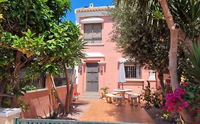 Calle Carlos Primero, Roda